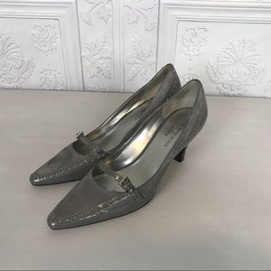 Anne Klein iFlex Pumps Kitten Heel Dress Shoe Leather